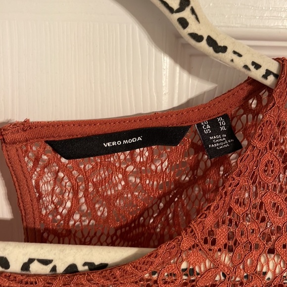 Super Cute Top Brick Colour - XL - Picture 4 of 5